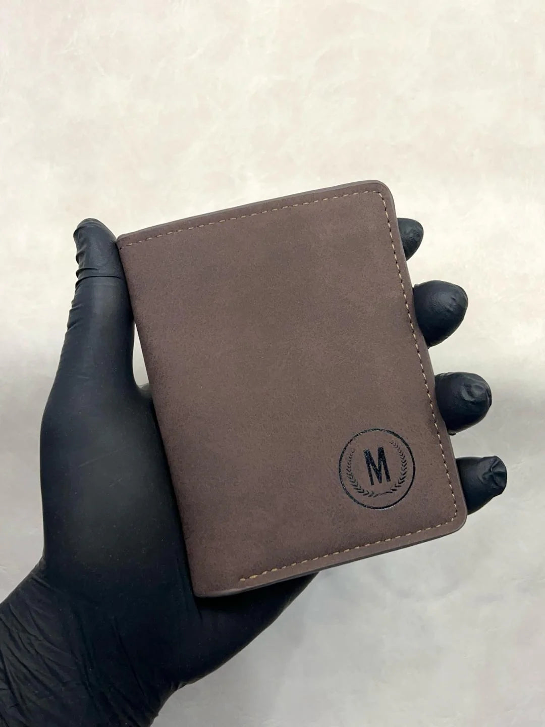Premium Men’s Leather Wallet – Stylish, Durable & Sleek Design