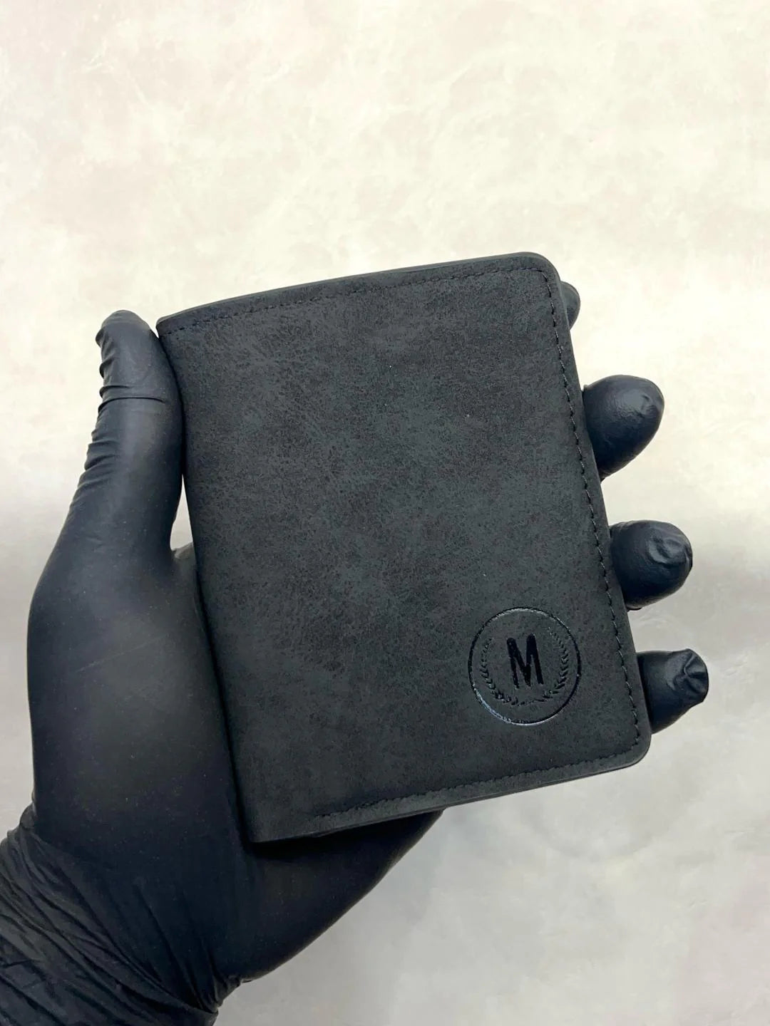 Premium Men’s Leather Wallet – Stylish, Durable & Sleek Design