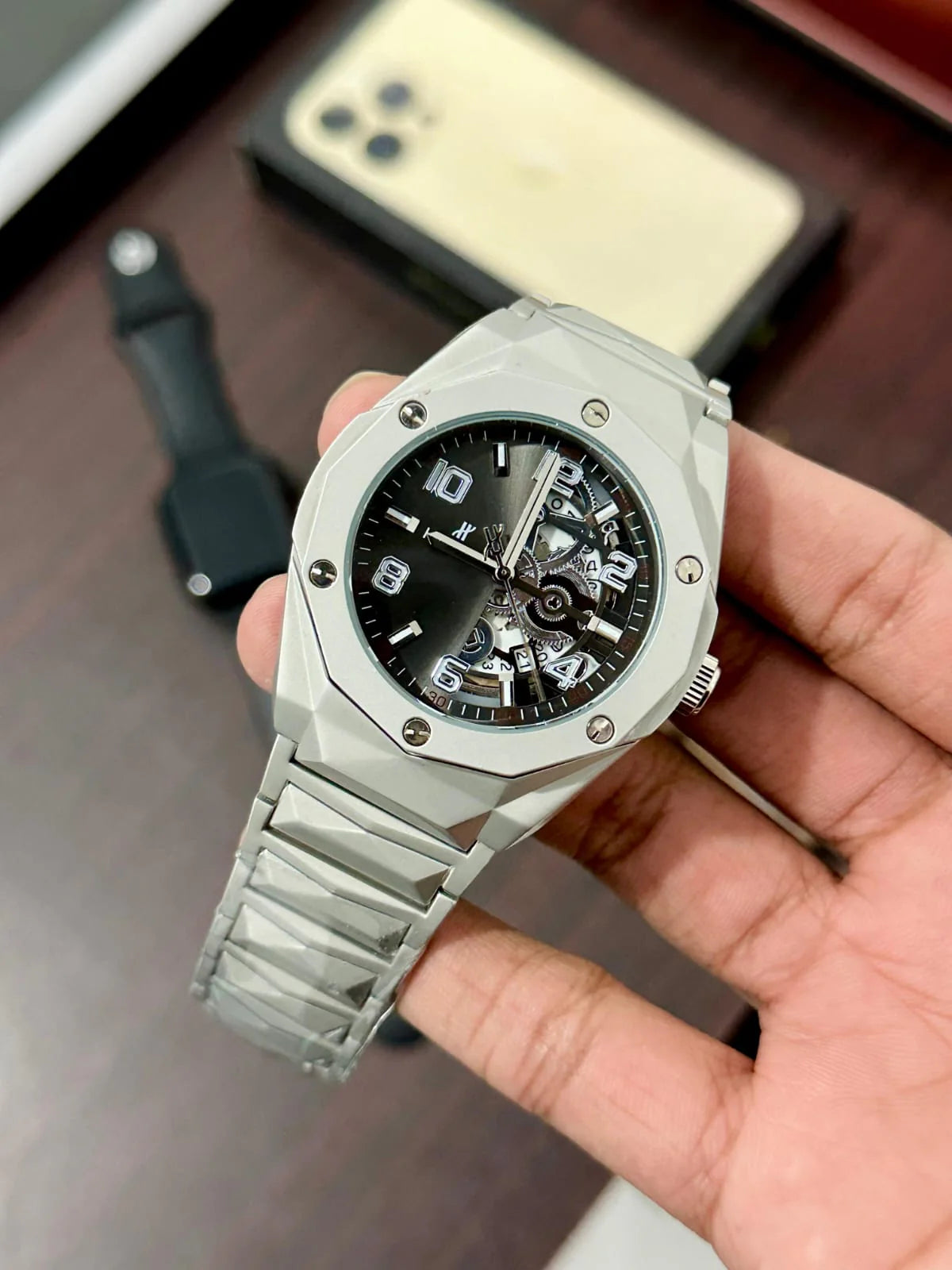 VOXX HB CLASSIC SEMI Dial | ALLOW TO OPEN – CHECK BEFORE PAYMENT!