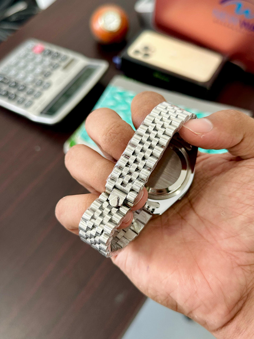 VOXX watch| ALLOW TO OPEN – CHECK BEFORE PAYMENT!